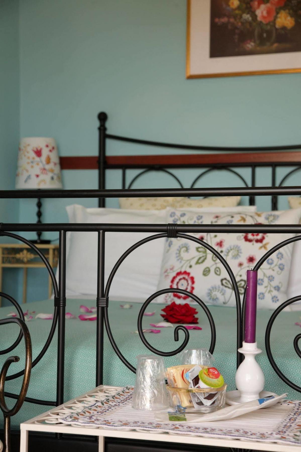 Villa Monica B&B Соренто Екстериор снимка